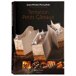 Книга (на французском) «Tentation petits gateaux»; бумага; L=30, B=21, 5см; разноцветн.