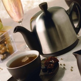 Заварочный чайник с ситечком, на 4 чашки, объем 700 мл, матовая нержавеющая сталь