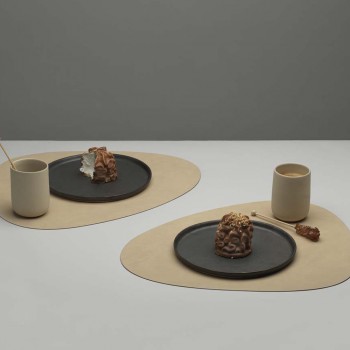 981318 HIPPO sand подстановочная салфетка фигурная, кожа, L 44 см, W 37 см, серия HIPPO, LIND DNA