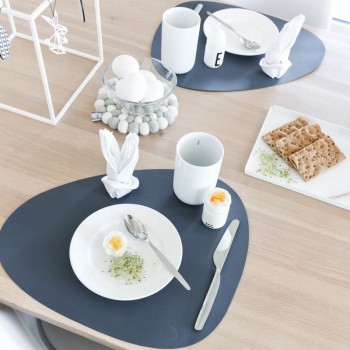 982474 NUPO dark blue подстановочная салфетка фигурная, кожа, L 44 см, W 37 см, серия NUPO, LIND DNA