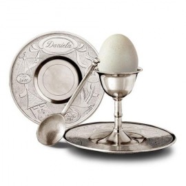 Подставка для яйца с блюдцем и ложкой (с метриками для гравировки), H 8 см, олово, серия Evita, Cosi Tabellini