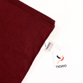 Скатерть на стол из умягченного льна с декоративной обработкой бордового цвета, Tkano