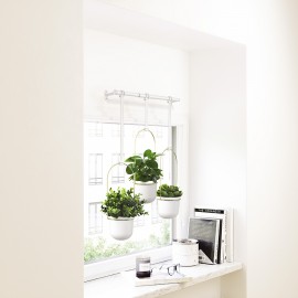Дисплей с горшками для растений triflora подвесной белый-латунь, L 106,68 см, W 62,87 см, H 14,61 см, Umbra