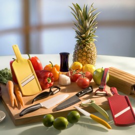 Нож для овощей и фруктов 11 см, керамика, серия Color Series, KYOCERA